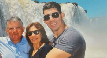 Jussara Paes e o filho mais velho do casal são acusados pelo homicídio do médico Denirson Paes.