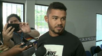 O atacante do Sport, Juninho, e o seu motorista prestaram depoimento na manhã desta quarta-feira (06)