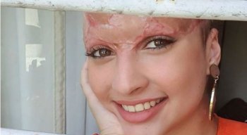 Com o sorriso estampado no rosto, Débora afirma que a vida tende a vários complexos processos, mas há sempre o que aprender