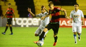 No Sport desde o início da temporada, Charles é o maior ladrão de bolas da Série B