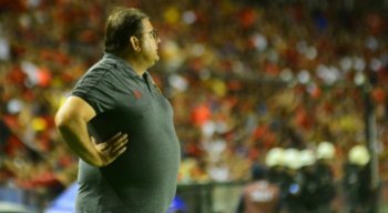 Leandrinho pode retornar à equipe titular.