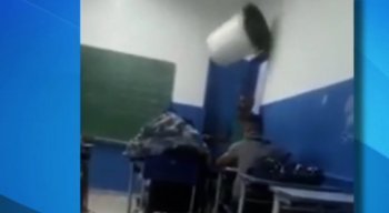 O professor contou que se sentiu humilhado com a situação