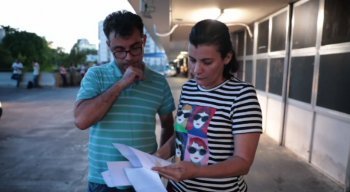 Os filhos da idosa seguem na luta para que ela tenha o direito a UTI no Hospital da Restauração