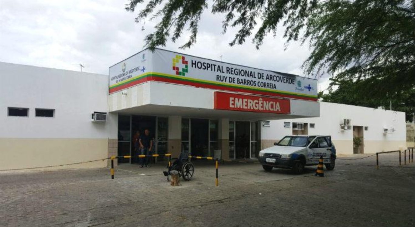 Hospital Regional de Arcoverde atinge 100% de ocupação nos leitos de UTI para Covid-19