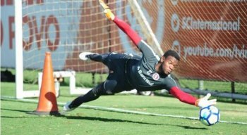 Goleiro Carlos Miguel foi revelado pelo Internacional.