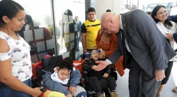 Ministro Osman Terra fez visita ao Recife para acompanhar perícia de crianças com microcefalia