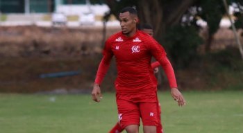 Salatiel retornou aos treinos com o Náutico