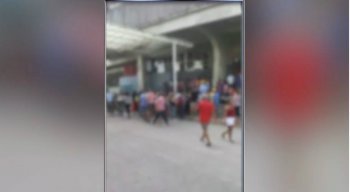 O homem seria vendedor de água e pipoca