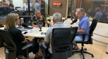 Presidente do TCU, José Múcio Monteiro, participa de debate na Rádio Jornal