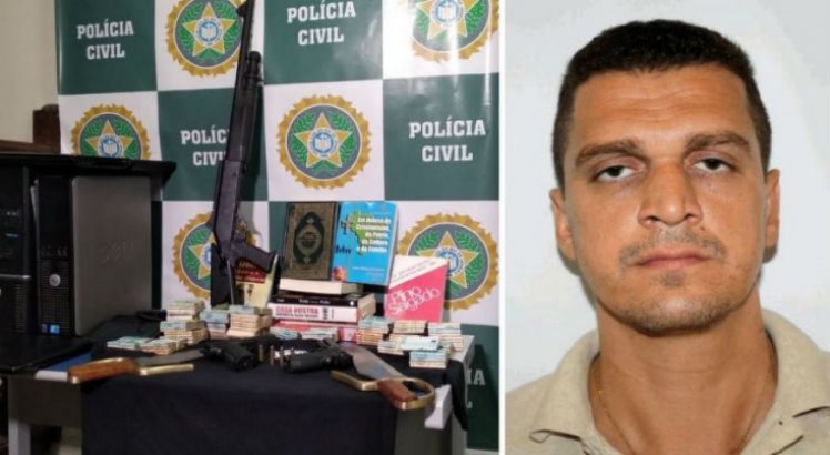 Armas, dinheiro e livros apreendidos em operação da polícia contra suspeito de ataque contra a produtora Porta dos Fundos