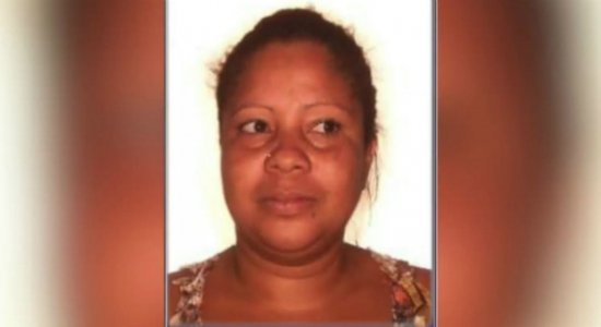 Mulher é arrastada de casa e encontrada morta em Jaboatão