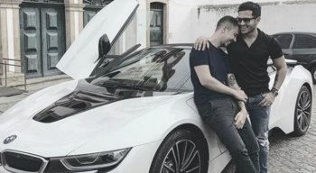 Na última semana, Carlinhos Maia mimou o marido com presente de R$ 700 mil