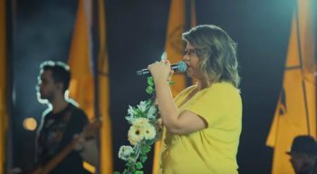 A canção integra ao projeto "Todos os cantos