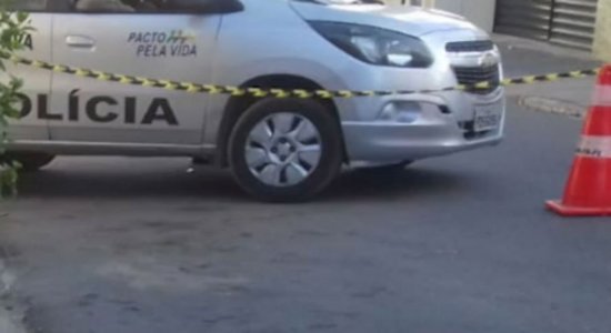 Crime aconteceu no centro de Lajedo, no Agreste
