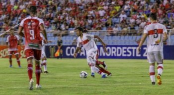 O CRB abriu o placar ainda antes do primeiro minuto, mas sofreu a virada.