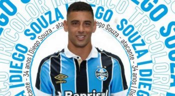 Diego Souza foi anunciado pelo Grêmio na manhã desta terça-feira.
