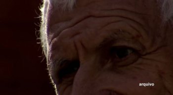 A agressão física não é a única que atinge os idosos. Também existe a violência psicológica e a financeira.