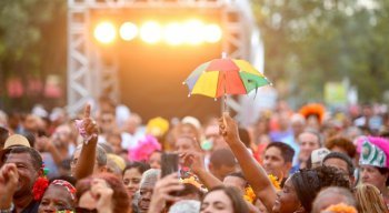 O dia do frevo foi comemorado com muita folia