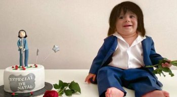 O bebê se fantasiou também de Roberto Carlos