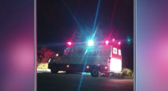 Homem é assassinado dentro de ambulância do Samu