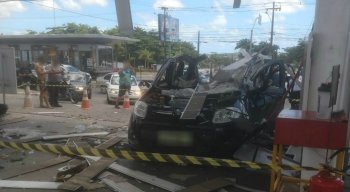 O cilindro de gás do carro causou a explosão