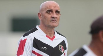 Itamar Schulle também minimizou a expulsão de Denilson aos 5 minutos de jogo.
