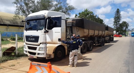 Motorista é detido dirigindo sob efeito de rebite em Garanhuns