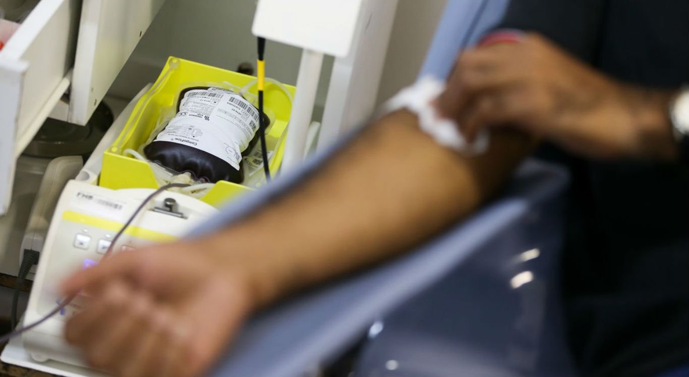 Ministério da Saúde atualizaram os critérios de doação nos bancos de sangue como uma ação preventiva em todo o Brasil