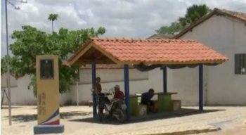 As vítimas foram abandonadas horas depois.