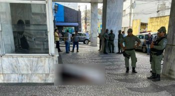 A Polícia Militar e o Instituito Médico Legal foram até o local