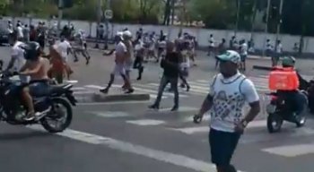 De acordo com a nota da SDS, trabalharam na operação do jogo, 497 policiais militares, na área interna, externa e principais vias de acesso à Ilha do Retiro