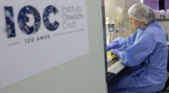 São três homens e duas mulheres que estão em isolamento domiciliar