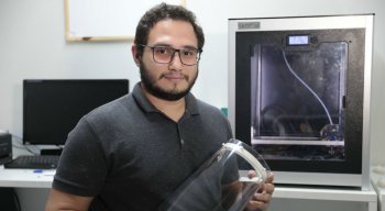 Os protetores faciais podem ser reutilizados quantas vezes for necessário