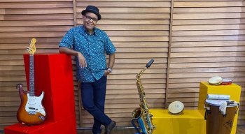 Programa especial Abraço Musical será comandado por Ciro Bezerra