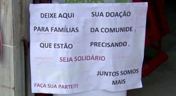 A mensagem está exposta na frente do mercadinho no Recife