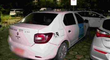 O taxista foi levado para o Hospital Otávio de Freitas.