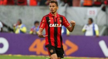 Renê foi velado pelo Sport e vendido ao Flamengo em 2017