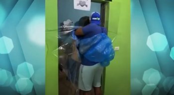 O abraçômetro é uma invenção com o objetivo de ter o contato com as pessoas da família sem ter tanto o risco de contaminação