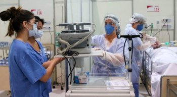Médicos e outros profissionais de saúde serão contratados temporariamente pelo governo federal no combate ao coronavírus