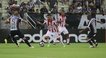Thiago foi o autor do segundo gol da vitória do Náutico