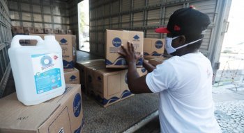 Produtos doados durante o Atitude Cidadão são entregues