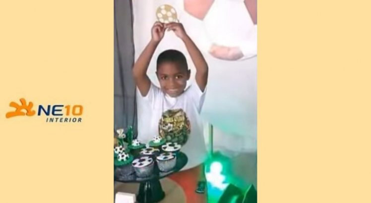 Miguel Otávio Santana Silva, de cinco anos, morreu ao cair do nono andar de um prédio de luxo