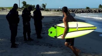 Fiscalização flagrou surfistas e banhistas na orla de Olinda