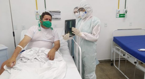 Prefeitura de Caruaru possibilita visita virtual para pacientes com Covid-19