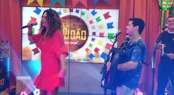 Cantora Cristina Amaral