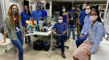 Parte da equipe da TV Jornal que, junto com a Rádio Jornal, teve projeto selecionado pelo Facebook
