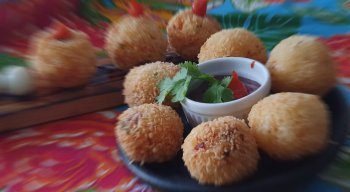 Bolinho de macaxeira, bolinho de banana, bolinho batata? Vem conferir com a gente essas receitas maravilhosas do Chef Rivandro