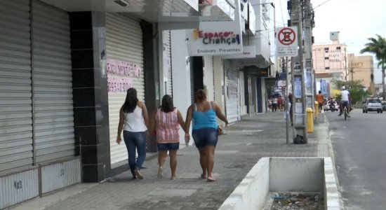 Comércio varejista continua fechado em Caruaru