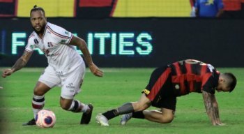 Pauinho foi substituído no segundo tempo.