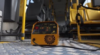O tamanho do equipamento é parecido com o de uma caixa de sapatos.